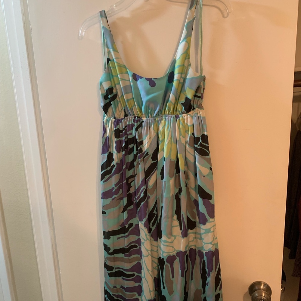 Floor length semi formal silk dress. Very unique.